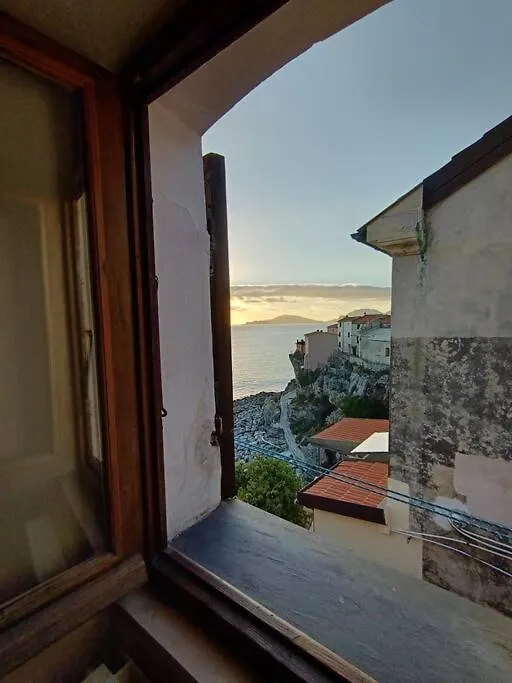 Tellaro, Casa Del Poeta Βίλα Σπίτι διακοπών